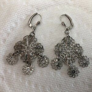 Vintage Silver Plated Fashion Earrings Chandelier Style w Lever Back Size OS